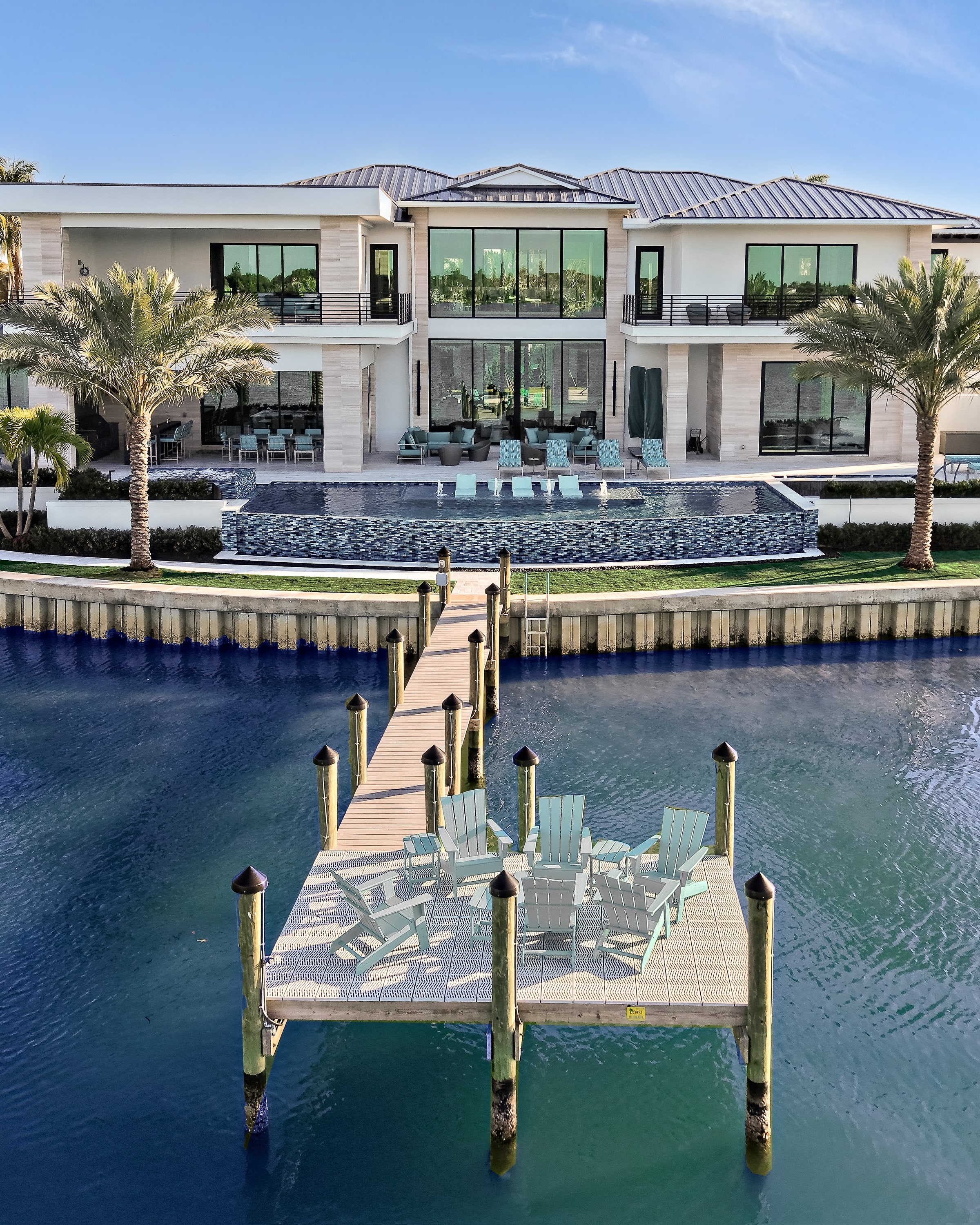 Hobgood Construction — luxury custom waterfront home in South Florida